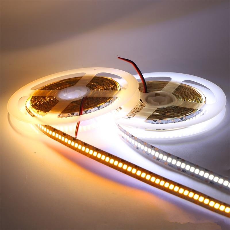 Kiváló minőségű 240LED per méter Smd 2835 nagy lumen magas fényerő 12v LED rugalmas szalag fények