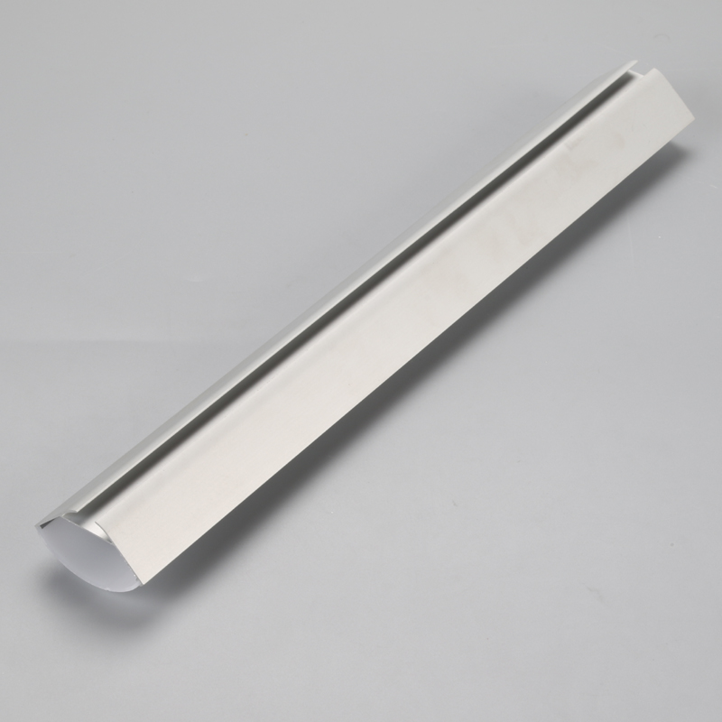 LED-szalag alumínium extrudált háromszög alakú, tiszta vagy diffúzor fedéllel